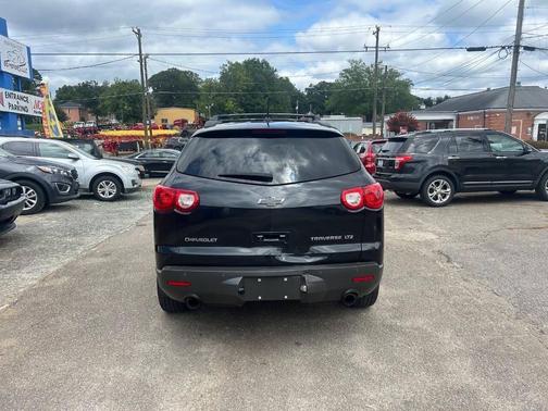 2009 Chevrolet Traverse LTZ