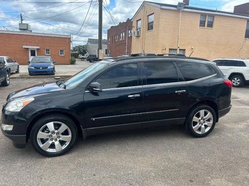 2009 Chevrolet Traverse LTZ