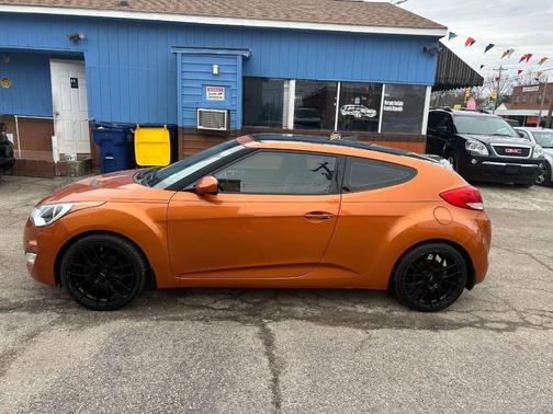 2013 Hyundai Veloster Base