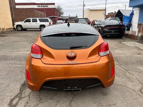 2013 Hyundai Veloster Base