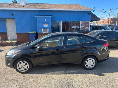2013 Ford Fiesta S