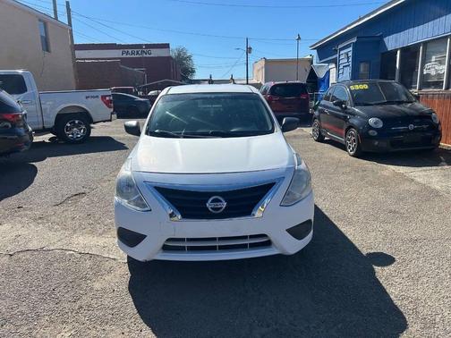 2017 Nissan Versa 1.6 SV