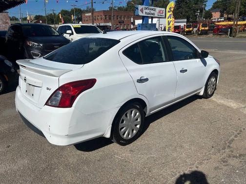 2017 Nissan Versa 1.6 SV
