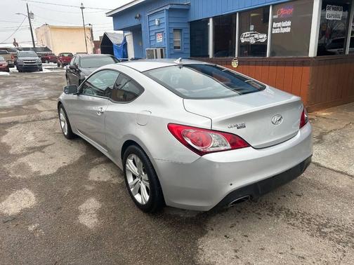 2010 Hyundai Genesis Coupe 2.0T