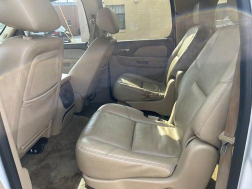 2004 Chevrolet Suburban 1500 Z71