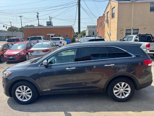 2017 Kia Sorento LX