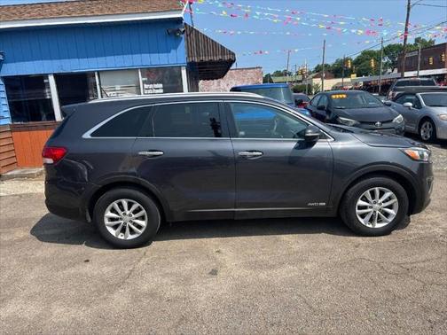 2017 Kia Sorento LX