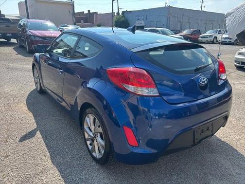 2017 Hyundai Veloster Base