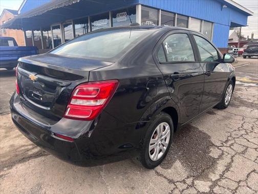 2017 Chevrolet Sonic LS