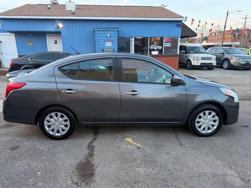 2019 Nissan Versa 1.6 SV