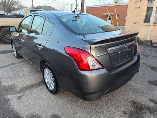 2019 Nissan Versa 1.6 SV