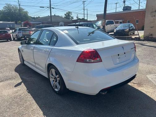 2008 Pontiac G8 Base 4dr Sedan