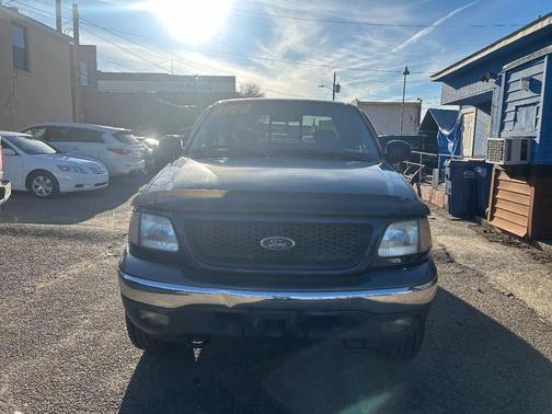 2002 Ford F-150 XL