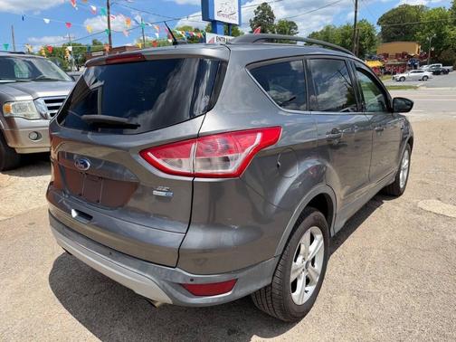 Sterling Gray Metallic 2014 Ford Escape SE