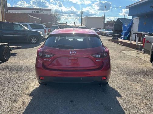 2015 Mazda Mazda3 i Sport