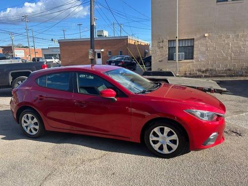2015 Mazda Mazda3 i Sport