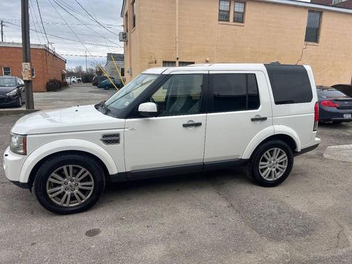 2010 Land Rover LR4 Base