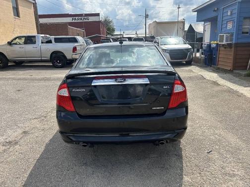 Black 2012 Ford Fusion SEL