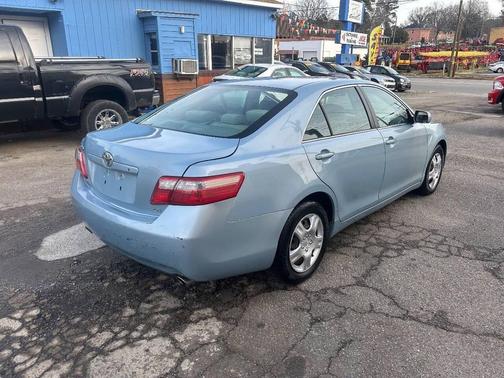 2009 Toyota Camry LE