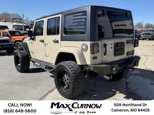 2016 Jeep Wrangler Unlimited Sahara