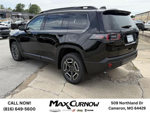 Diamond Black Crystal Pearlcoat 2026 Jeep Cherokee Limited