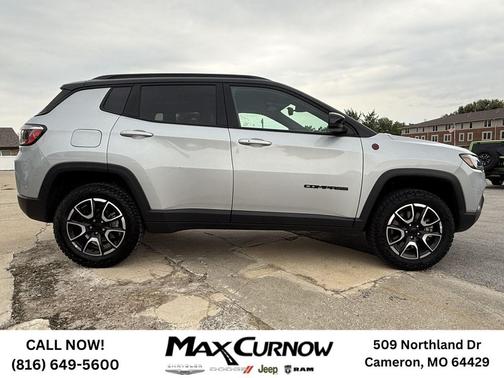 2024 Jeep Compass Trailhawk