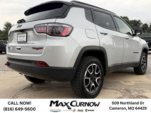 2024 Jeep Compass Trailhawk