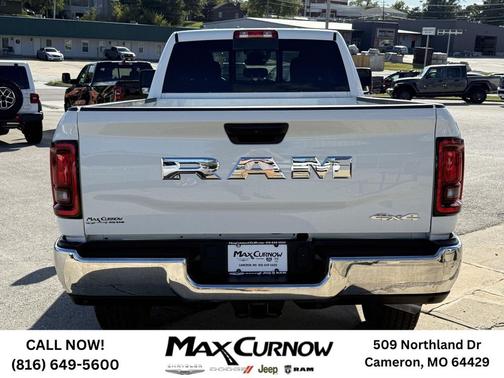 2025 RAM 2500 Tradesman Crew Cab 4x4 8' Box