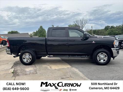 2024 RAM 2500 Tradesman Crew Cab 4x4 6'4' Box