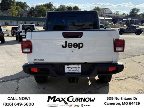 2022 Jeep Gladiator Sport S