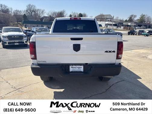 2024 RAM 1500 Classic Warlock Crew Cab 4x4 5'7' Box