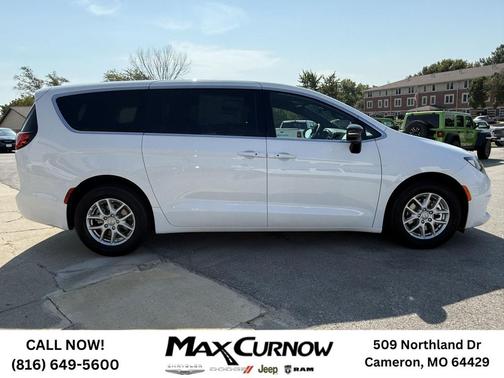 2026 Chrysler Voyager LX