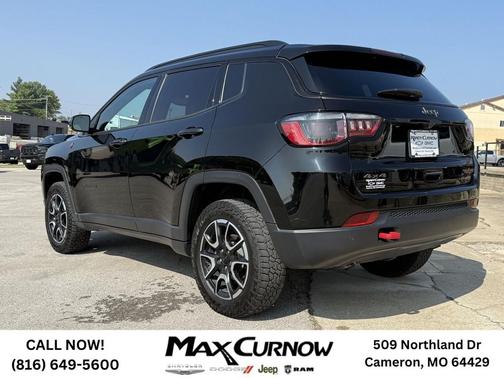 2024 Jeep Compass Trailhawk