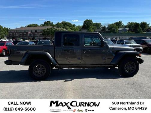 2024 Jeep Gladiator Sport S