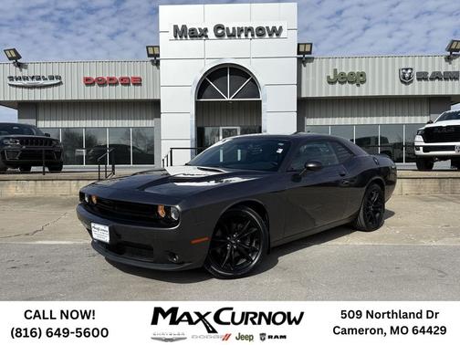 2017 Dodge Challenger SXT