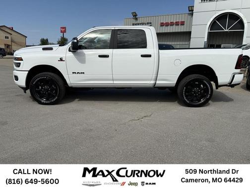 Bright White Clearcoat 2025 RAM 2500 Big Horn Crew Cab 4x4 6'4' Box