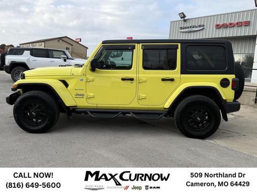 2023 Jeep Wrangler 4-Door Sahara