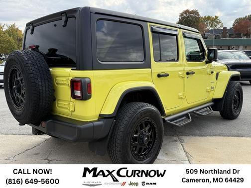2023 Jeep Wrangler 4-Door Sahara