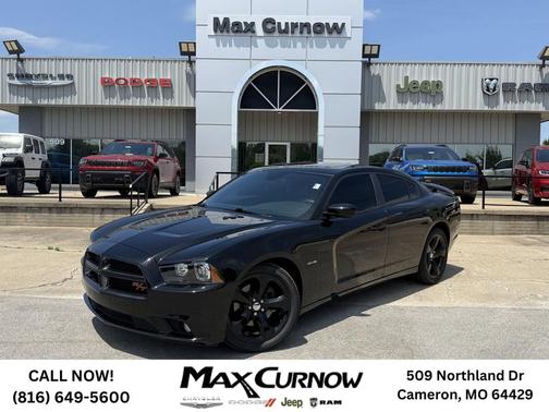Pitch Black 2014 Dodge Charger R/T