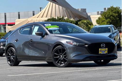 2022 Mazda Mazda3 PREMIUM