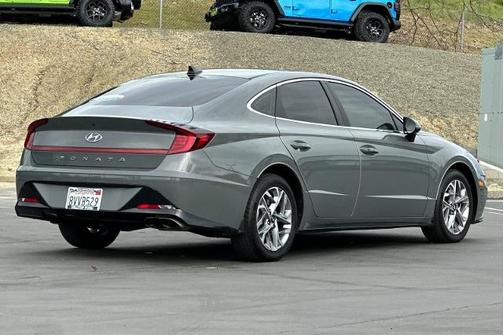 2021 Hyundai SONATA SEL