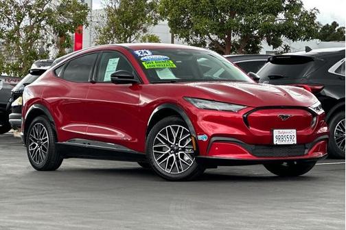 2024 Ford Mustang Mach-E PREMIUM