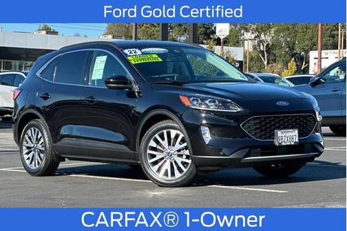 2022 Ford Escape TITANIUM