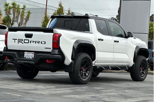 2025 Toyota Tacoma TRD PRO
