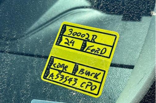 2024 Ford Edge TITANIUM