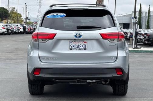 2017 Toyota Highlander LE