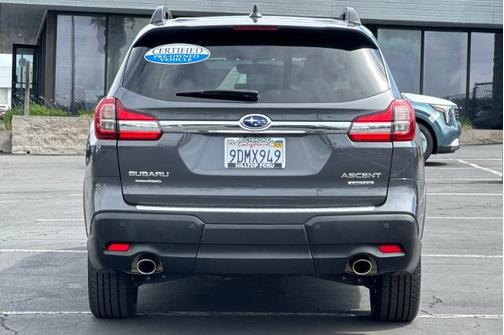 2022 Subaru Ascent LIMITED 8-PASSENGER