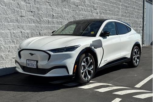 2021 Ford Mustang Mach-E PREMIUM