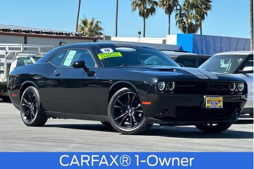 2018 Dodge Challenger SXT
