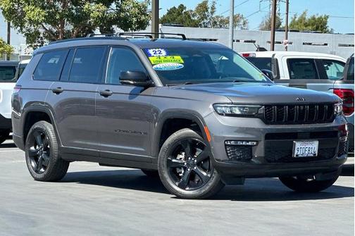 Metallic 2022 Jeep Grand Cherokee LIMITED